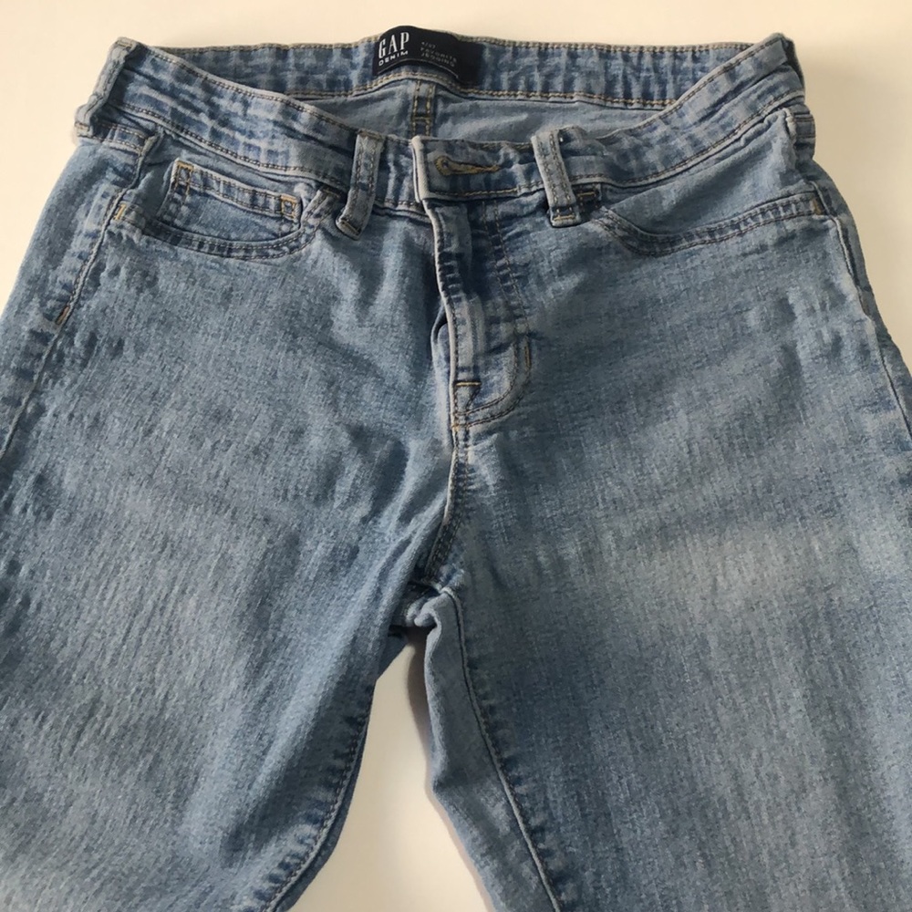 Women’s Light Blue Gap Ankle Legging Jeans